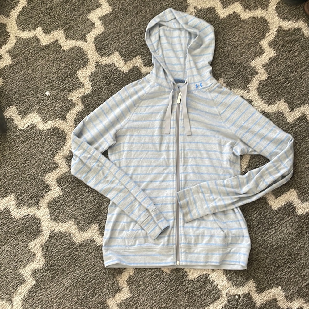 Under armour size M zip jacket